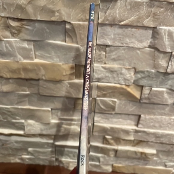 The House Without a Christmas Tree VINTAGE 1974 - Picture 4 of 5